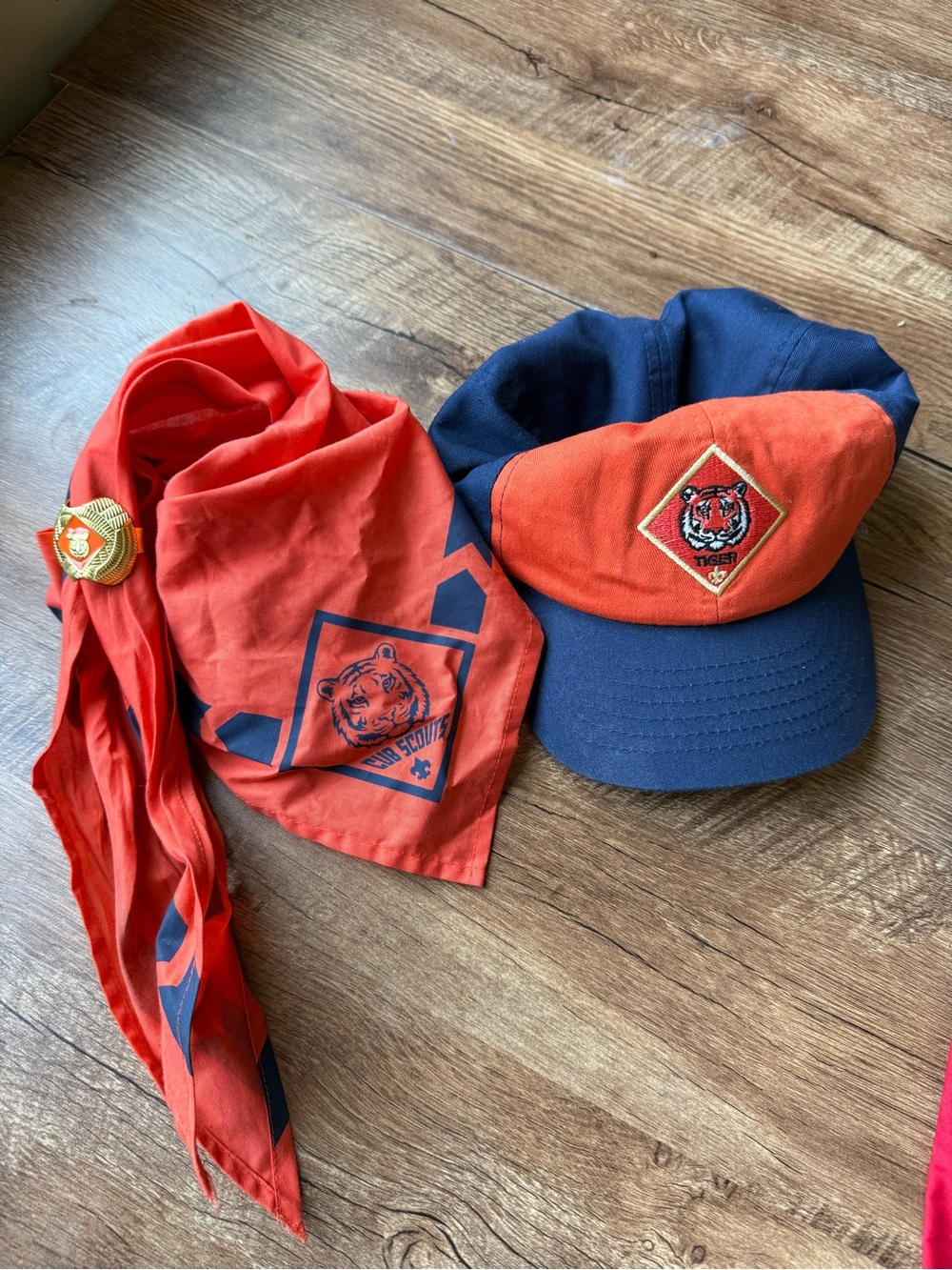 Tiger Scout Hat and Neckerchief Set
